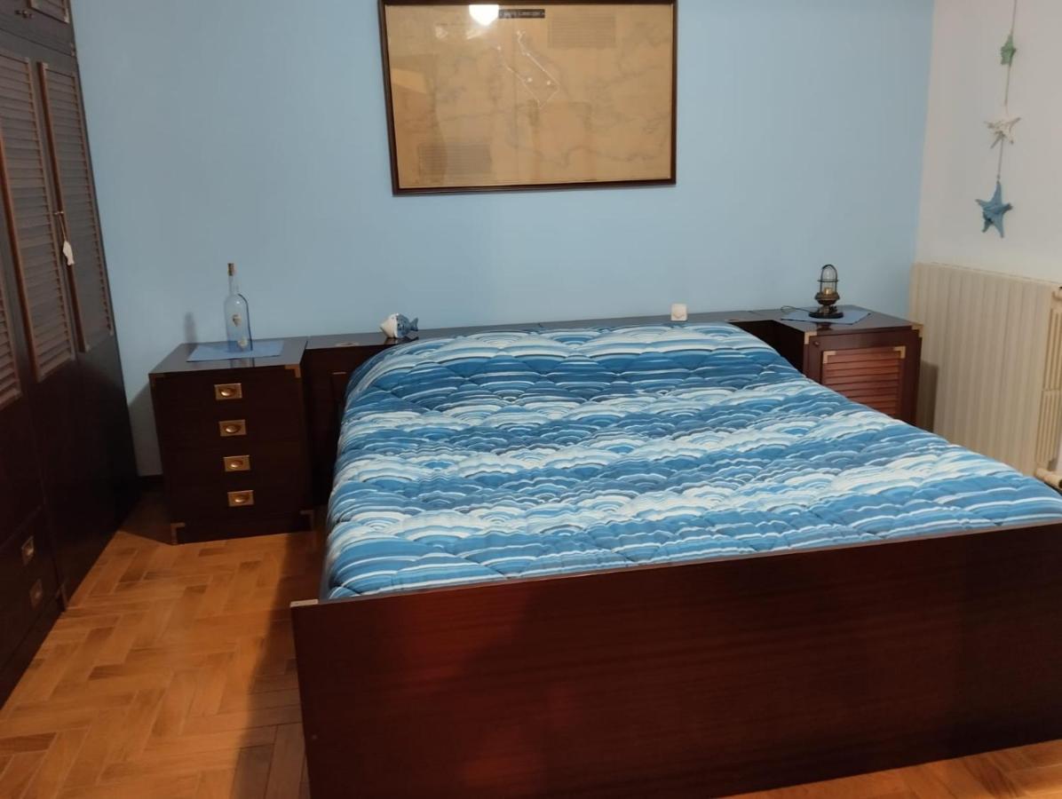 Appartamento Frontemare Azzurra Каорле Экстерьер фото